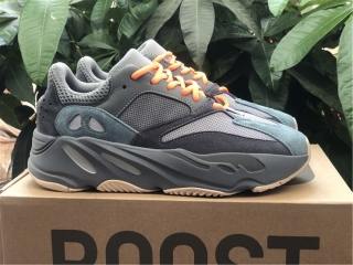 Authentic Ad YZY 700 V2