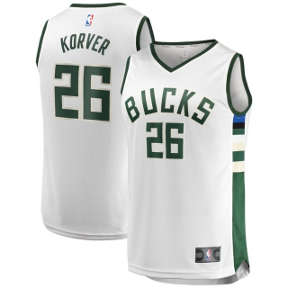 Men's Milwaukee Bucks Kyle Korver Fast Break Replica Player Jersey - Association Edition