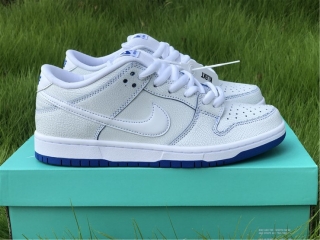 Authentic Nike SB Dunk Low