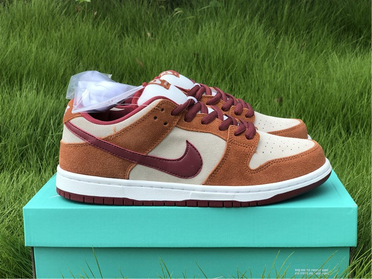 Authentic Nike SB Dunk Low Pro - SirSneaker.cn