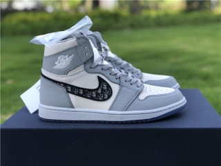 Authentic Dior x Air Jordan 1