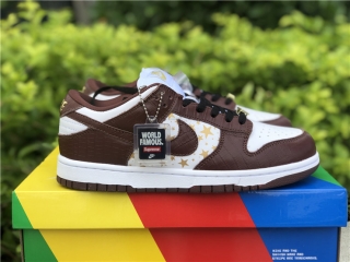 Authentic Supreme x Nike SB Dunk Low