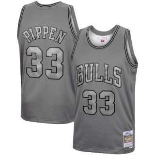 Men's Chicago Bulls Scottie Pippen Mitchell & Ness Charcoal Hardwood Classics Retired Player 1997-98 Metal Works Swingman Jersey