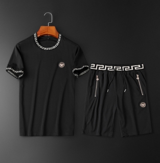 Versace 2 Pieces Short m-4xl 24c02_5145475