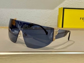 Fendi Glasses 0714 (74)_5253725