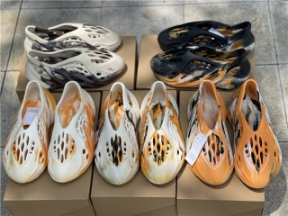 Authentic AD Y Foam Runner Women Shoes