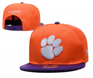 NCAA Adjustable Hat TX 711