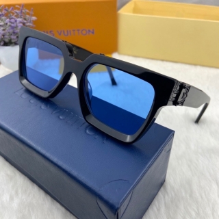 LV Glasses (1290)_5303611