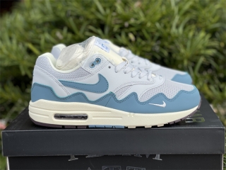 Authentic Patta x Nike Air Max 1 “Noise Aqua”
