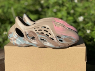 Authentic AD YZY Foam Runner “MX Sand Grey”