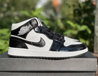 Authentic Air Jordan 1 Mid