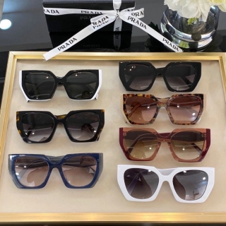 Prada Glasses (177)_5598893