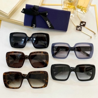 Fendi Glasses  (104)_5654396