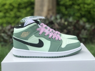 Authentic Air Jordan 1 Mid SE “Dutch Green”