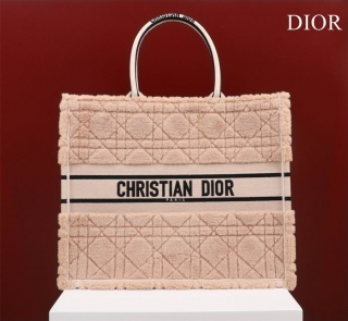 Dior Tote 41 5x35x18cm CN21_841531