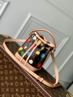 LV Nano Noe M81863波点 13x16x10cm gf1_936912