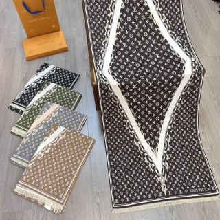 LV scarf E22 (7)_1428219