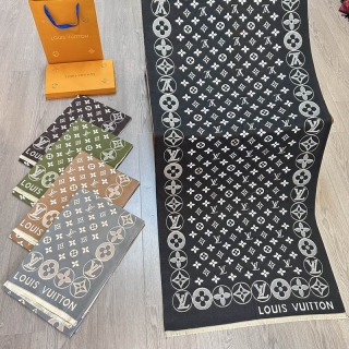LV scarf E22 (8)_1428231