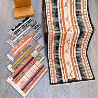 LV scarf E22 (10)_1428156
