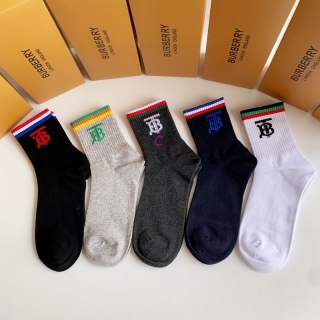 Burberry socks (4)_1475459