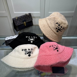 Prada hat 42 (17)_1568424