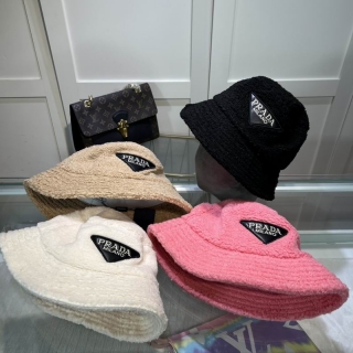 Prada hat 41 (12)_1568429