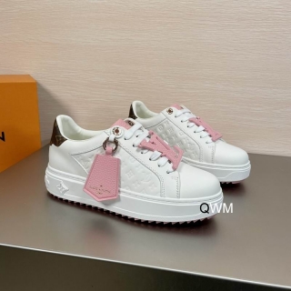 LV colour sz35-39 WM0902 02_1485799