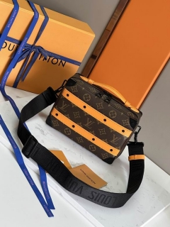 LV Women Bag M46689 21