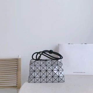 Issey Miyake BB35 23
