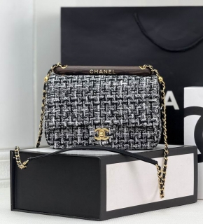 CHANEL AS4151 12