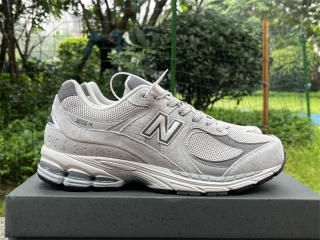 Authentic New Balance NB 2002R
