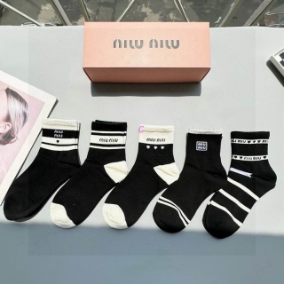Miumiu socks (5)_2989991
