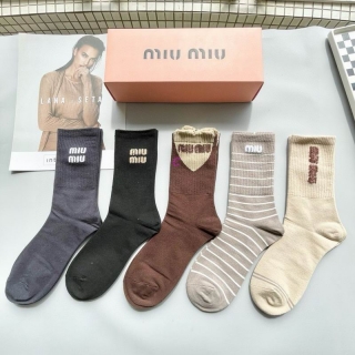 Miumiu socks (6)_2989992