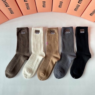 Miumiu socks (12)_2989998