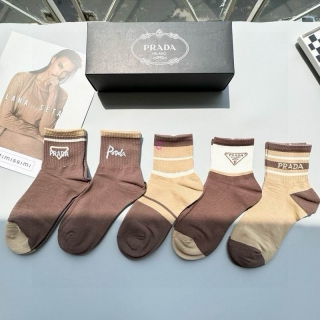 Prada socks (3)_2990001