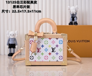 LV Petite Valise m13125 22 5x17 5x11cm ss1_1960915