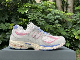 Authentic New Balance NB 2002R