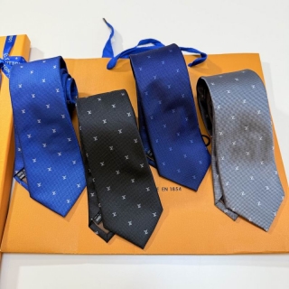 LV Tie hm (34)_3111639