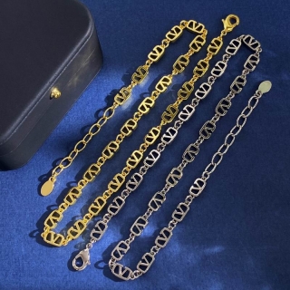 Valentino necklace 05yxh01 (1)_3108138