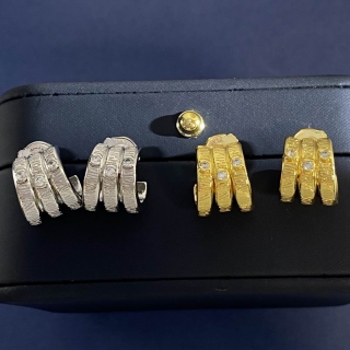 Piaget earring 03yxh02 (6)_3116211
