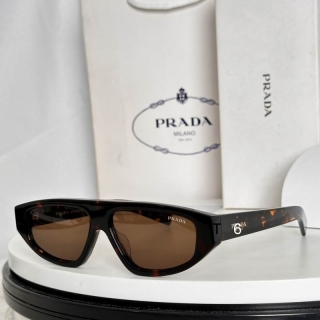 Prada C02S 56 14-140 e05_3229521