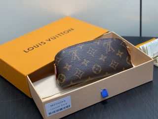 LV Lipstick M25694 6x3 3x11cm gf1_1979850
