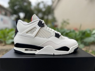 Authentic Air Jordan 4 retro 