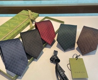 Gucci Tie hm (64)_3663337