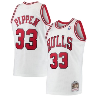 Chicago Bulls Scottie Pippen Mitchell & Ness White Hardwood Classics 1997-98 Swingman Jersey