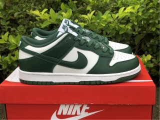 Authentic Nike Dunk Low Team Green