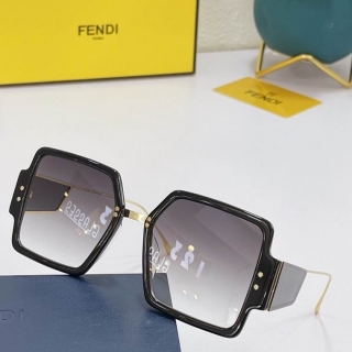 Fendi Glasses 0714 (184)_5253826