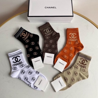 Chanel socks (90)_5562140