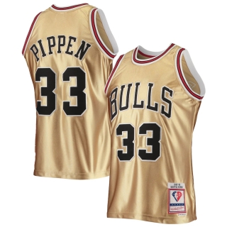 Men's Chicago Bulls Scottie Pippen Gold Mitchell & Ness 75th Anniversary 1997-98 Hardwood Classics Swingman Jersey