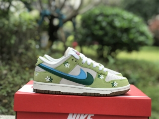 Authentic Nike SB Dunk Low 85